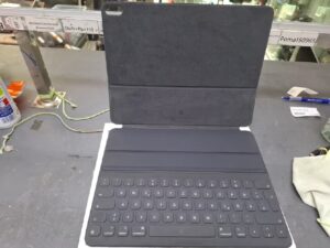Apple Smart Keyboard Folio für iPad Pro 11 | Zustand: Gut