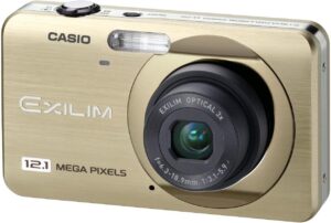 Casio Exilim Ex-z90  | mit 2 Akkus | ohne Ladegerät | Zustand: Sehr Gut