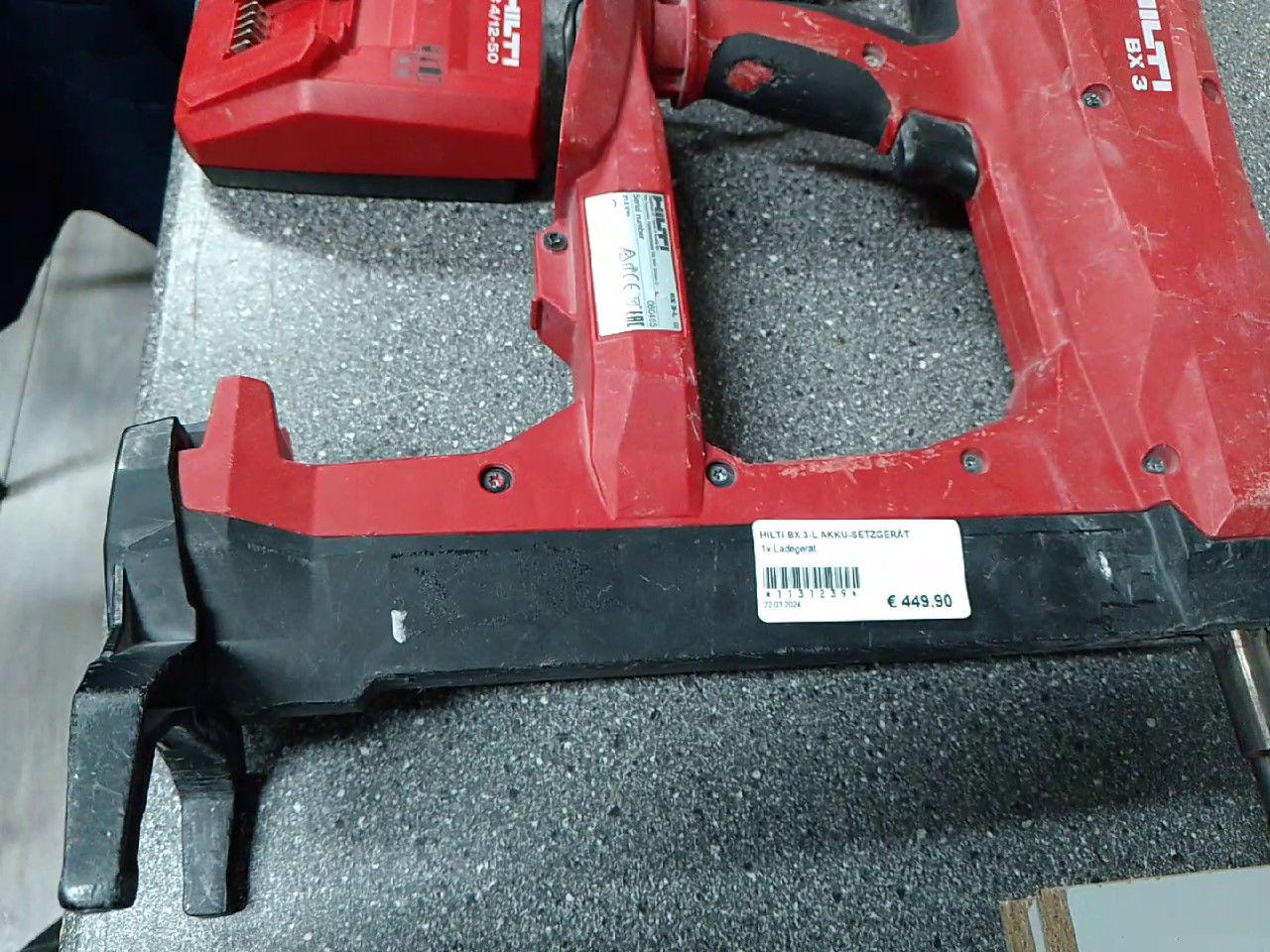 HILTI BX 3-L Akku-Setzgerät, Direktbefestiger Nagler inkl. Ladegerät C 4,12-50 Gebraucht. | Zustand: In Ordnung – Bild 2