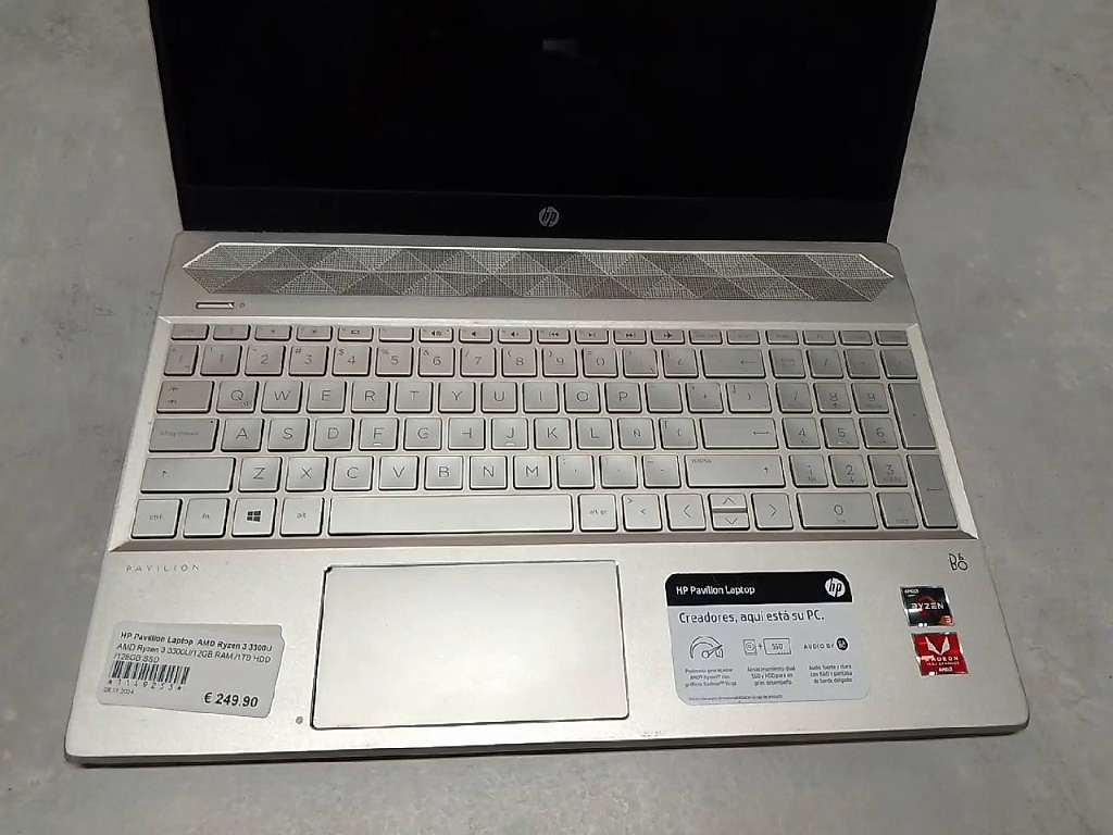 HP Pavilion 15-cw10121a, AMD Ryzen 3 3300U | 12GB RAM | 1TB HDD + 128GB SSD | 15.6" Display | Win 10 Home | Zustand: In Ordnung – Bild 2