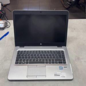 HP EliteBook 840 G3, i5-6200U, 8GB RAM, 256GB SSD, 14" FHD (1920x1080), QWERTZ, Kratzer am Palmrest. | Zustand: Gut