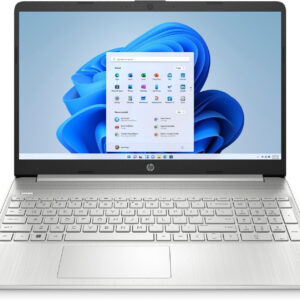 HP 15 Ryzen 5 5500U, 15.6" FHD | 8GB RAM | 512GB SSD | Radeon Graphics | Leichte Kratzer auf dem Deckel | Zustand: Gut