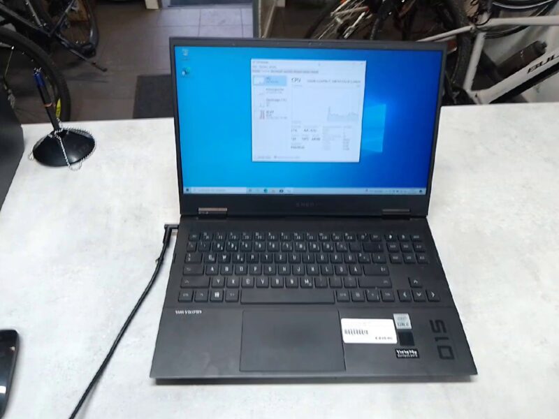 Omen 15-ek1910ng D15  | i7-10870H | 16GB RAM | 1TB SSD | NVidia GeForce RTX3060 | Zustand: Gut