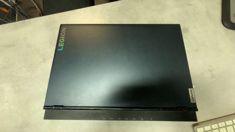 Lenovo legion 5 17ach6h | AMD Ryzen7 5800H |  16GB RAM |  1TB SSD |  RTX3070. | Zustand: Sehr Gut – Bild 6