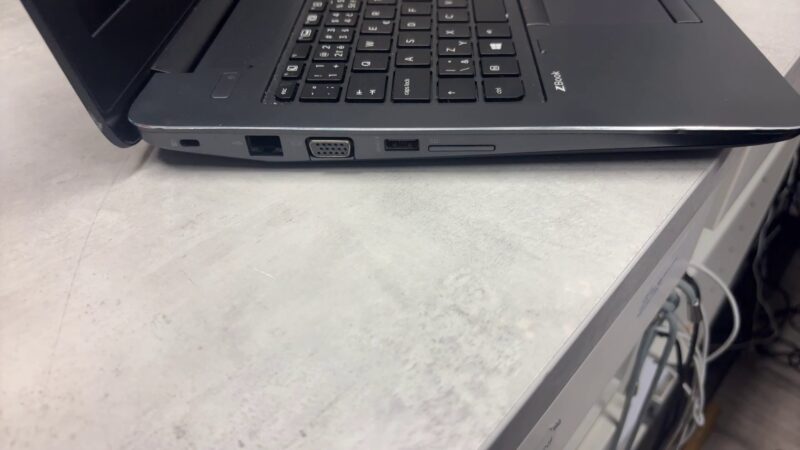 HP ZBook 15 G4, i7-7820HQ | 32GB RAM | 512GB SSD | NVIDIA Quadro M2200 | 15.6" FHD | Win 10 Pro. | Zustand: Gut – Bild 2