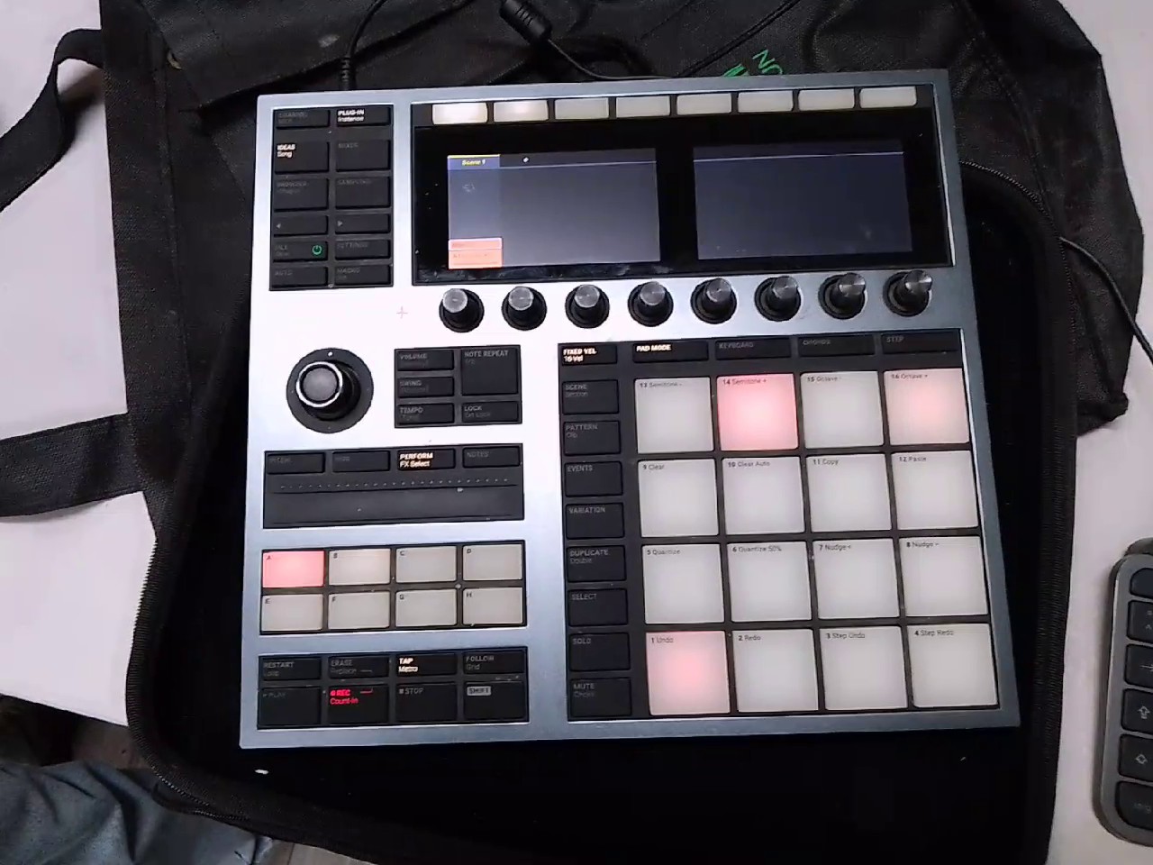 Native Instruments Maschine Plus Hw Standalone | Tasche | Stromkabel. | Zustand: Gut