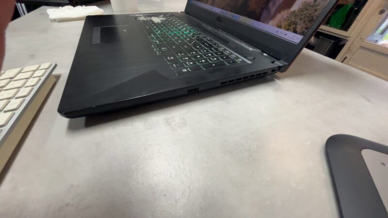 Asus Tuf Gaming A17  | AMD Ryzen 9 4900H |  16GB RAM |  1TBHDD+512 GB SSD |  GTX 1660TI6GB |  Windows11. 3Tasten (A Y fn) Sind Kaputt.. | Zustand: In Ordnung – Bild 3