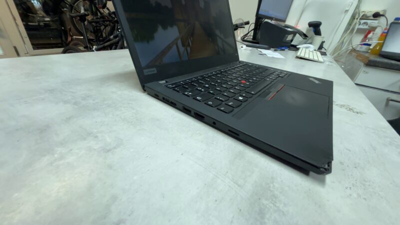 Lenovo ThinkPad T490, 14" FHD, i5-8365U, 24GB RAM, 256GB SSD, Win 11 Pro, Linke Ecke gebrochen. | Zustand: Gut – Bild 4