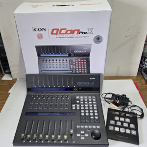 Qcon Pro X Professional Usb-midi, +strom kabel +usb 8 kabel  | mit Originalverpackung | Zustand: Wie Neu