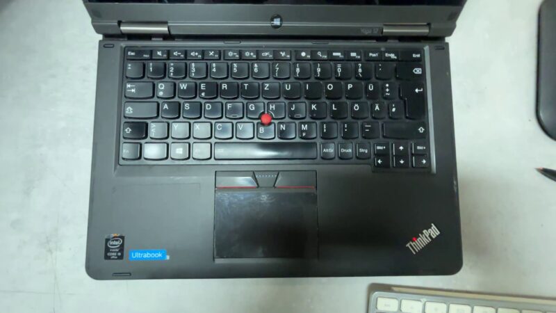 Lenovo Laptop Yoga 12 | Core i5-5300U |  8GB RAM | 1TB SSD |  Windows 10. Display Tauch | Zustand: Gut – Bild 3