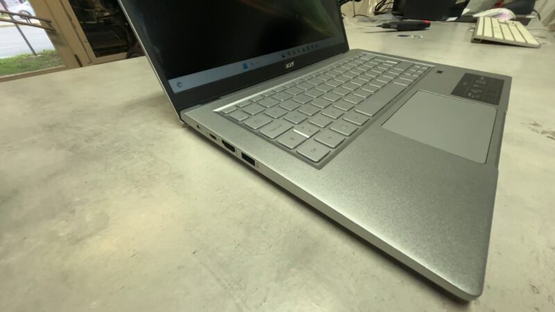 Acer Swift 3  | AMD Ryzen 5 5500U  |  16GB RAM  |  512GB SSD  |  Windows 11 Home  |  Mit Ladegerät  | Zustand: Sehr Gut – Bild 3