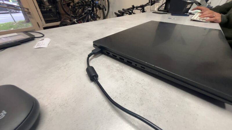 Lenovo Ideapad L340  Gaming  | Mit Ladegerät i7-9750H 8GB RAM 1TB HDD  |  128GB SSD  |  GTX 1650 4GB  |  Windows 11 Pro  | gebrauchsspuren | Zustand: Gut – Bild 4