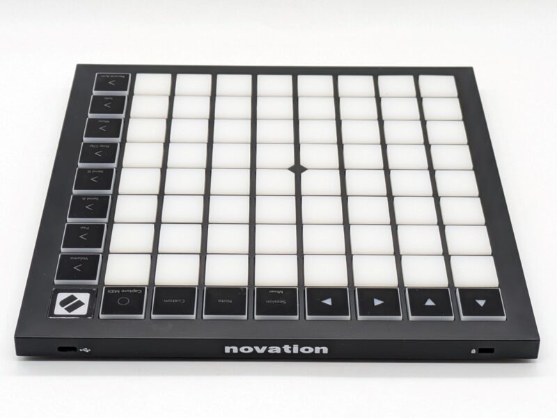 Novation Launchpad X | mit Originalverpackung | Zustand: Sehr Gut