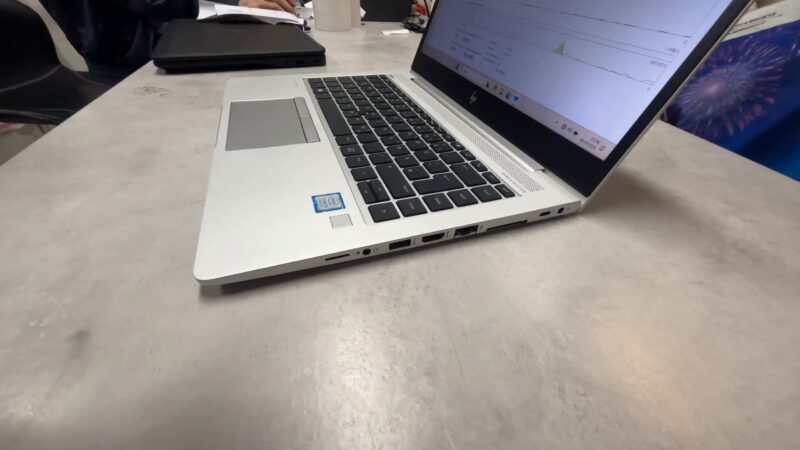 Hp Elitebook 840 G5 8265ngw | Core i5-5250U |  8GB RAM |  256GB SSD.Windows 11 | Zustand: Sehr Gut – Bild 2