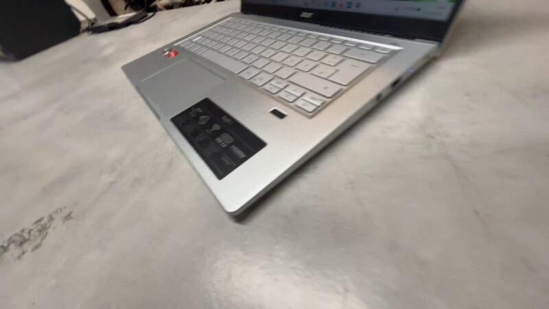 Acer Laptop Swift 3  | Ryzer 5  5500U 2.10 GHz  |  8Gb RAM  |  512GB SSD  |  Windows 11 Home  |  Mit Ladegerät  |  Der Laptop hat Gebrauchsspuren. | Zustand: Gut – Bild 4