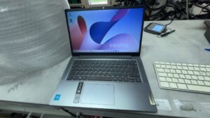 Lenovo IdeaPad Slim 3 14IAN8, Intel N100 | 4GB RAM | 128GB SSD | Win 11 | 14 Zoll | Zustand: Sehr Gut