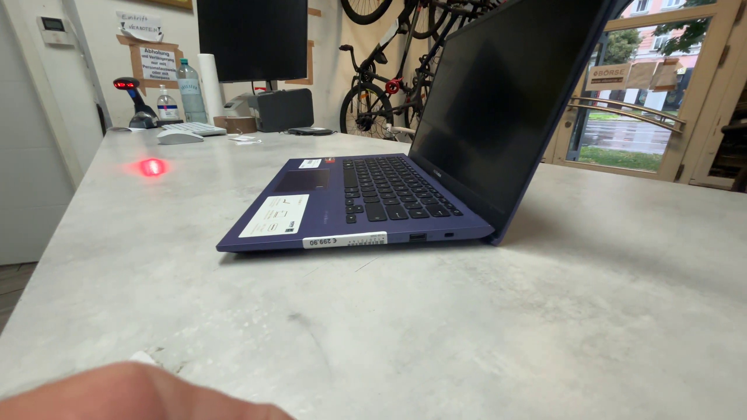 Asus Vivobook 14 R424D | Ryzen 5 3500U | 8GB RAM | 512GB SSD | 14" FHD Display | Dunkelblau | Zustand: Gut – Bild 3