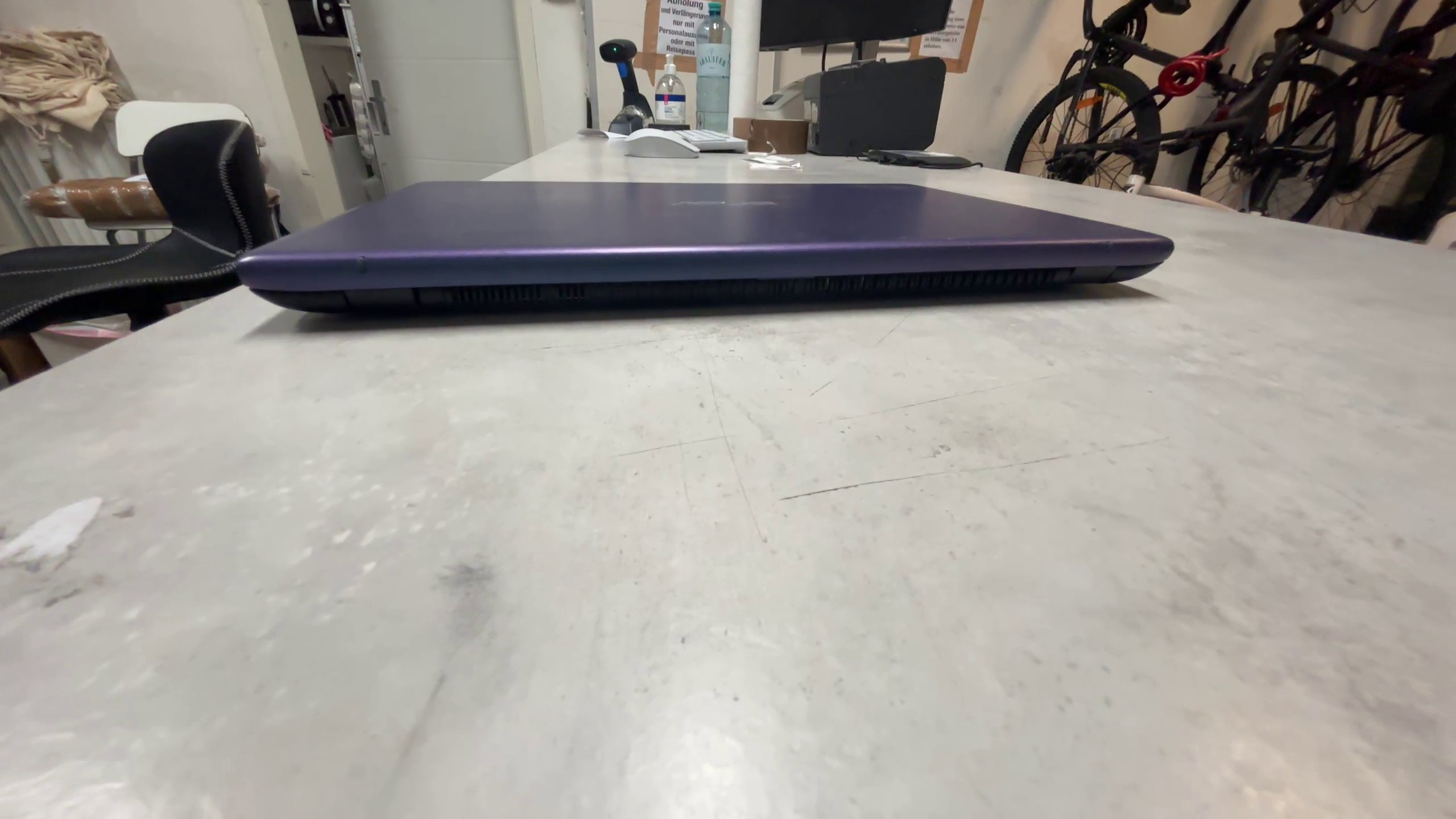 Asus Vivobook 14 R424D | Ryzen 5 3500U | 8GB RAM | 512GB SSD | 14" FHD Display | Dunkelblau | Zustand: Gut – Bild 5