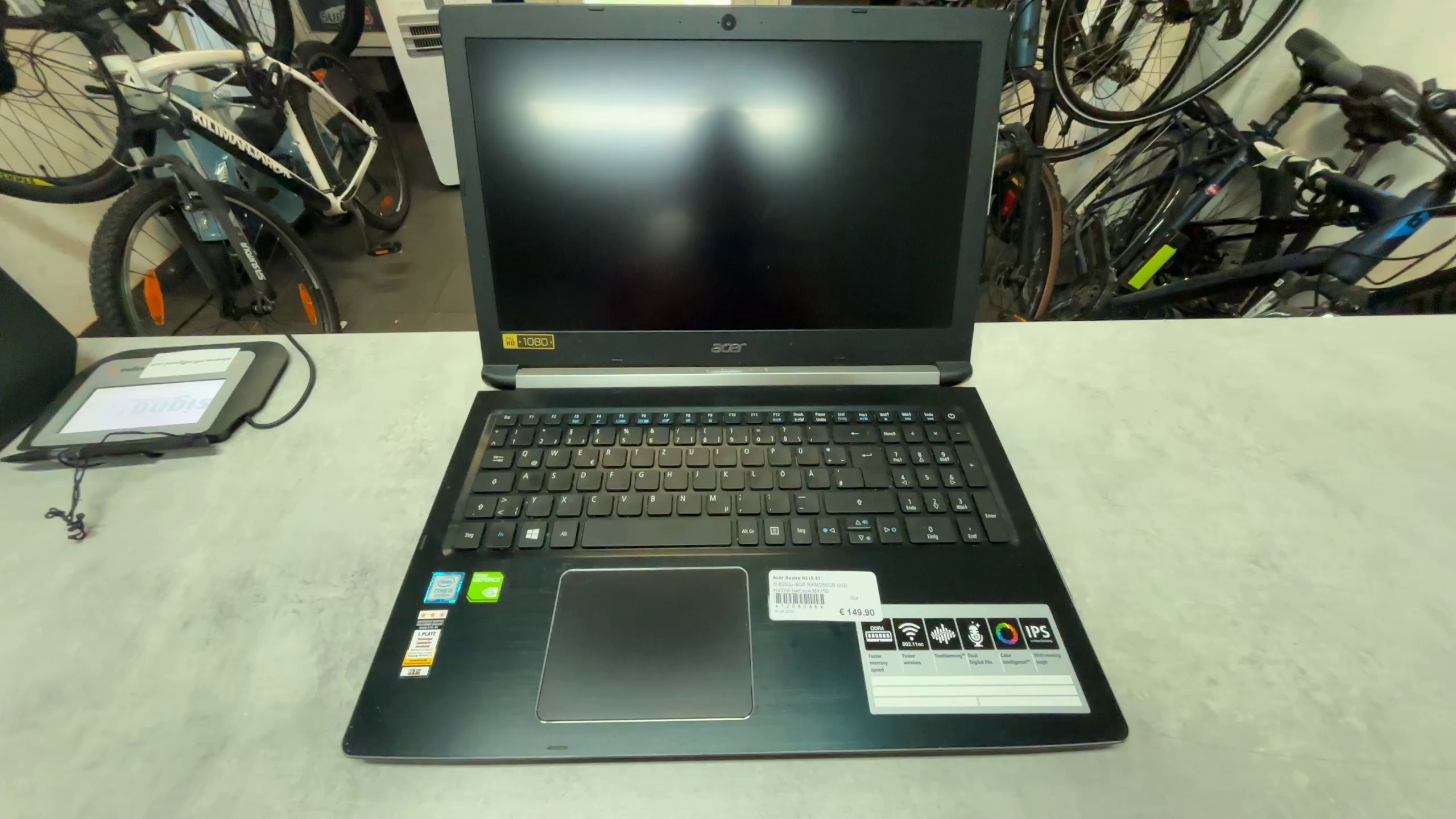 Acer Aspire 5 A515-51G, i5-8250U | 8GB RAM | 256GB SSD | MX150 | 15.6" FHD IPS Display | Zustand: Gut