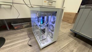 Gaming PC i9-12900K / RTX 4060, 32 GB RAM, insgesamt 2,25 TB Speicher (256 GB NVMe SSD, 1 TB SSD, 1 TB HDD). | Zustand: Sehr Gut