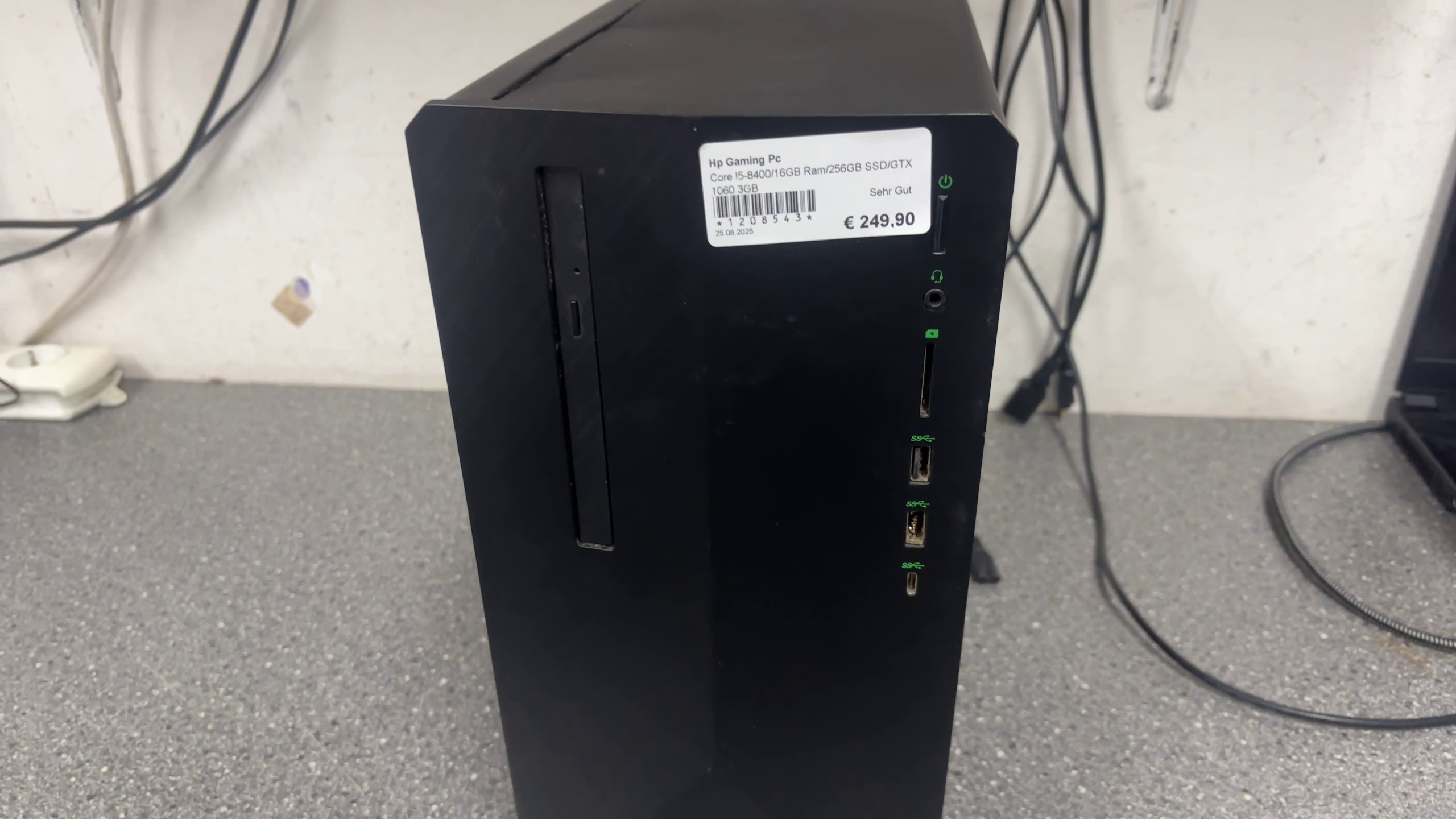 HP Pavilion Gaming Desktop, i5-8400 | 16GB RAM | 256GB SSD | GTX 1060 3GB | Zustand: Gut – Bild 2