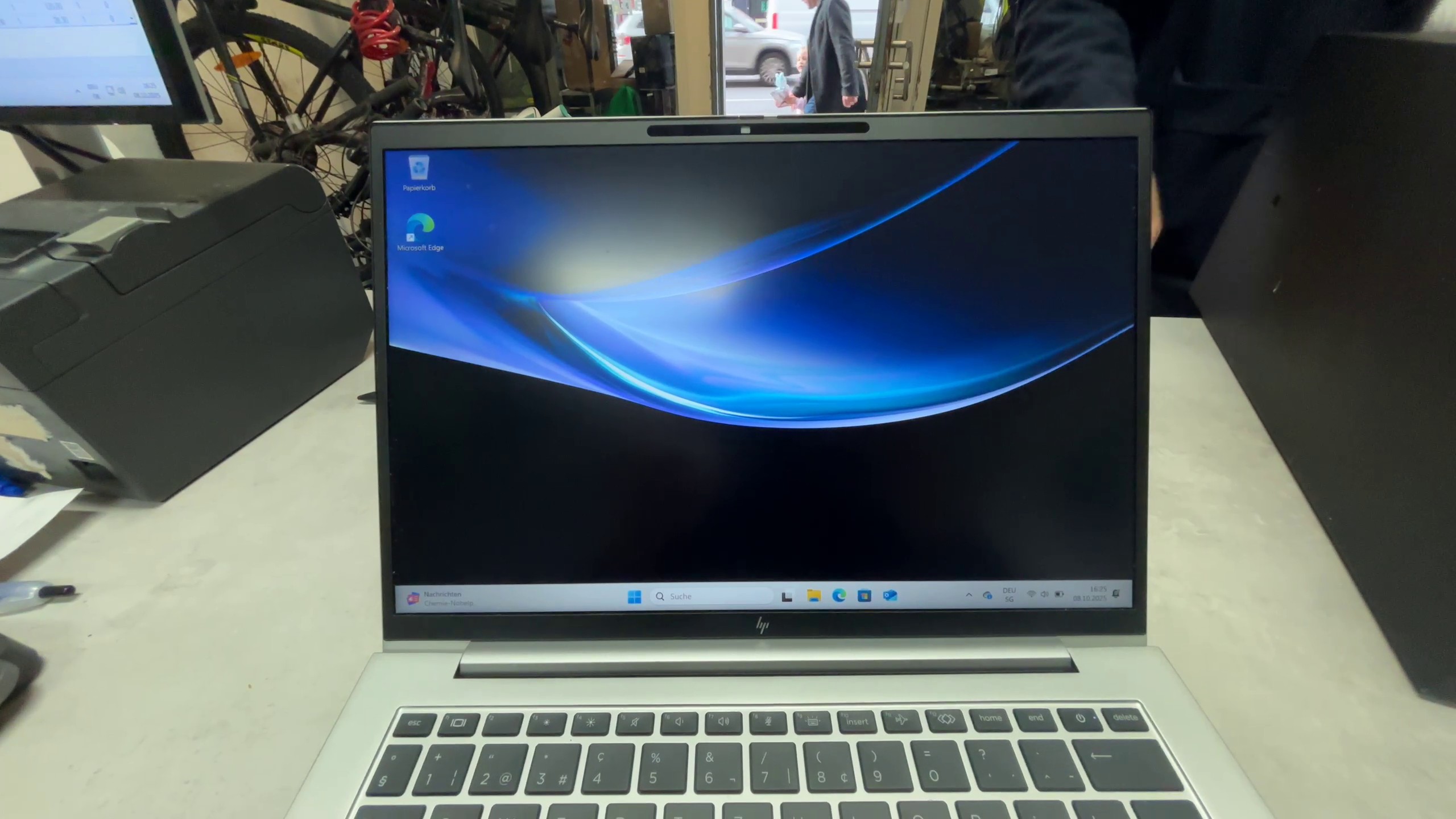 HP Elitebook 840 G11, 14 Zoll, Intel Ultra 5 135U, 16GB RAM, 256GB SSD, Windows 11 Pro, inkl. Ladegerät. | Zustand: Gut – Bild 3