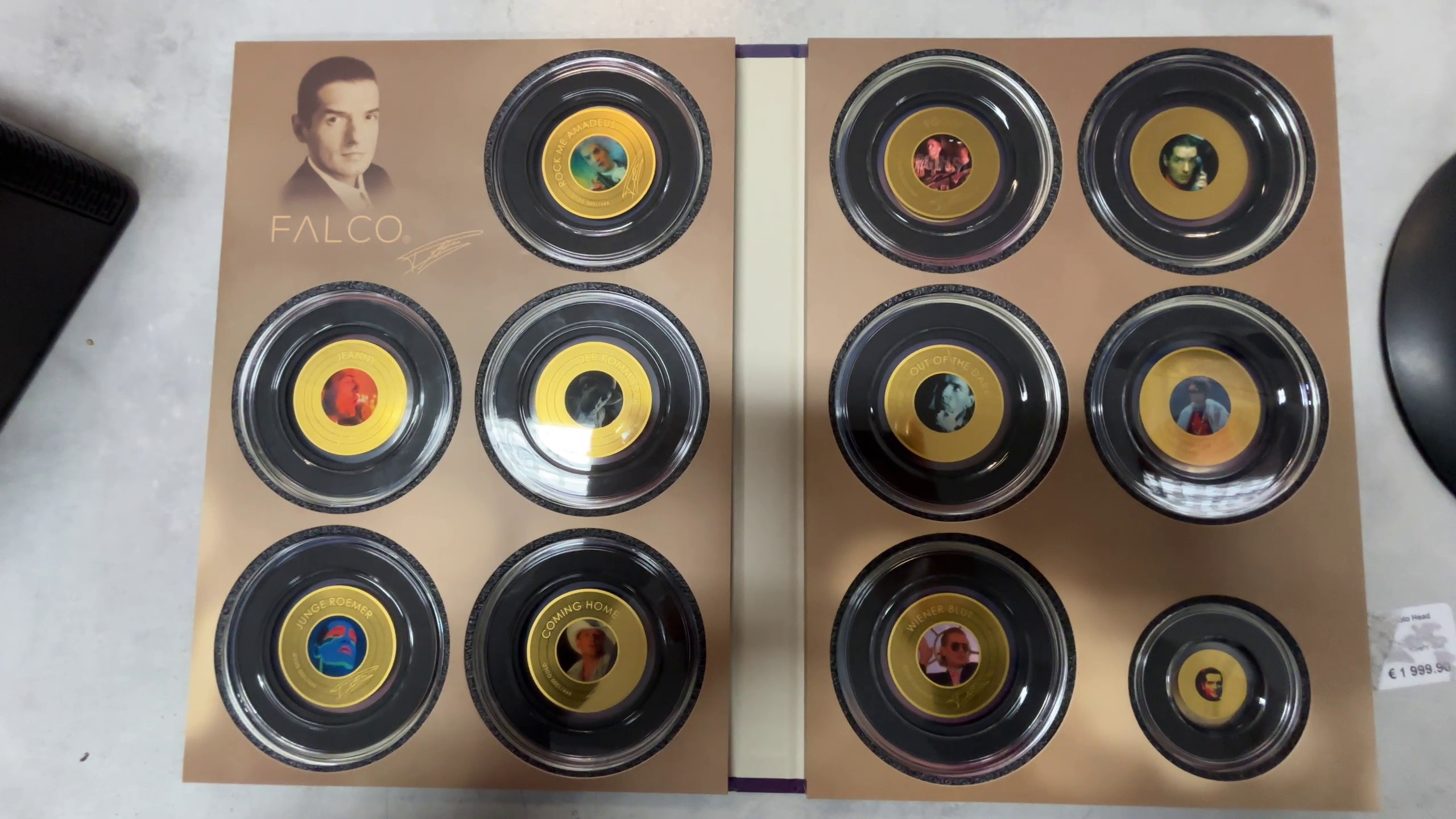 Falco Goldmünzen Komplett-Satz, 11x 1 | 200 oz Feingold 999 | 1000, Schallplatten-Design, Farbveredelung, inkl. Sammelalbum. | Zustand: Wie Neu – Bild 2