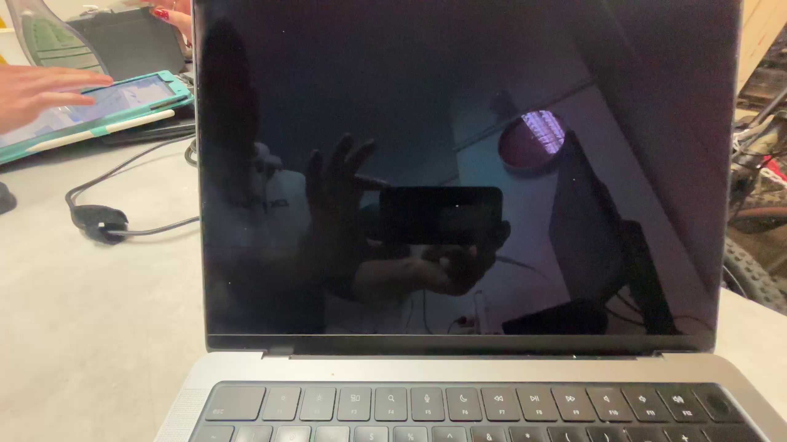 MacBook Pro 14" M1 Pro A2442, 2021, 16GB | 512GB SSD, Akku 87% | 256 Zyklen | Zustand: Gut – Bild 5