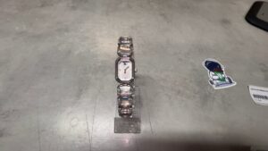Swarovski Millenia Uhr | in sehr guten zustand. Es gibt ein par kratze auf armband | Zustand: Sehr Gut