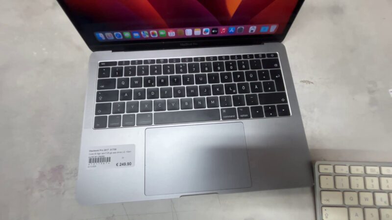 Apple MacBook Pro 2017 A1708, mit Ladegerät | Zustand: In Ordnung