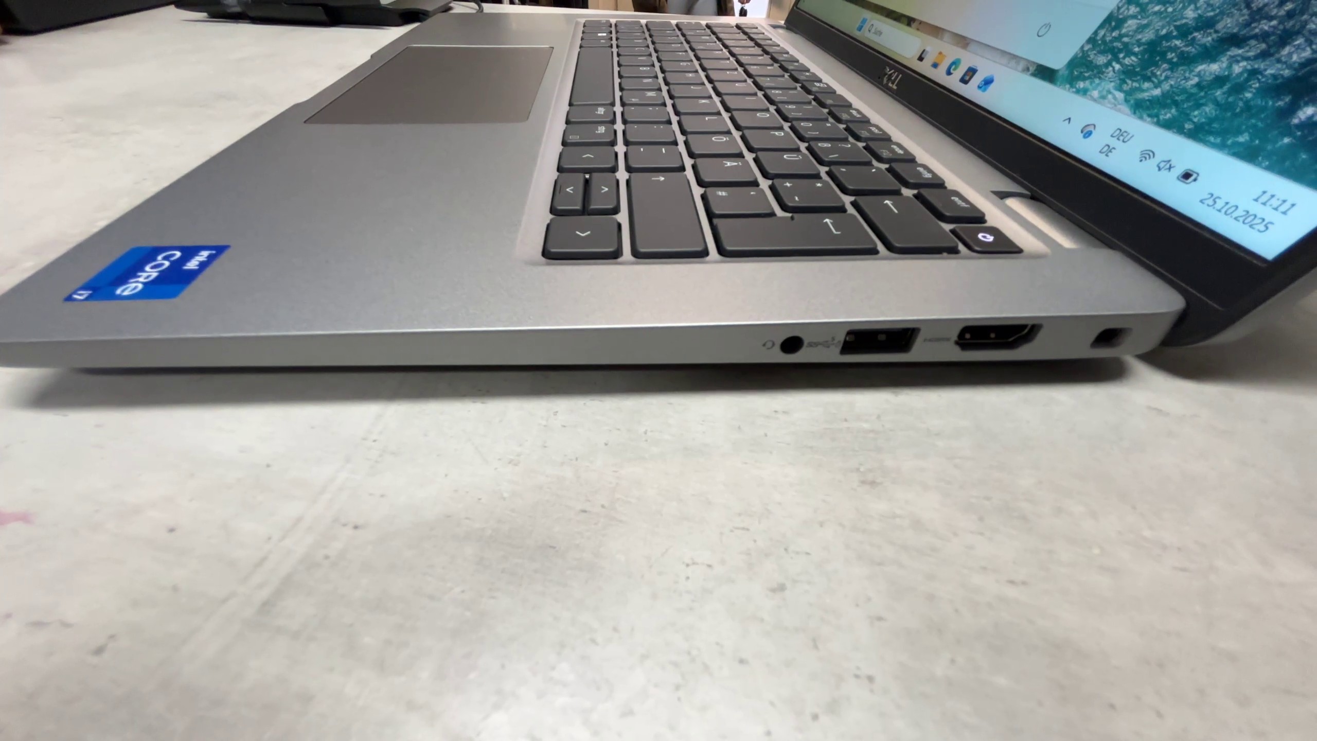 Dell Latitude 5440, 14" FHD Display, Core i7-1365U, 16GB RAM, 512GB SSD, DETastatur. | Zustand: Sehr Gut – Bild 5