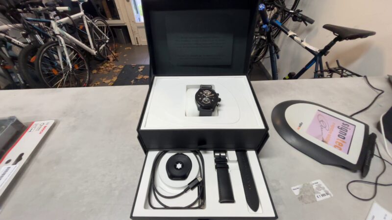 Montblanc Summit 3 S3T22, mit Originalverpackung, Titanium Smartwatch 42mm, Wear OS 3, inkl. Kautschuk- und Lederarmband. | Zustand: Sehr Gut – Bild 3