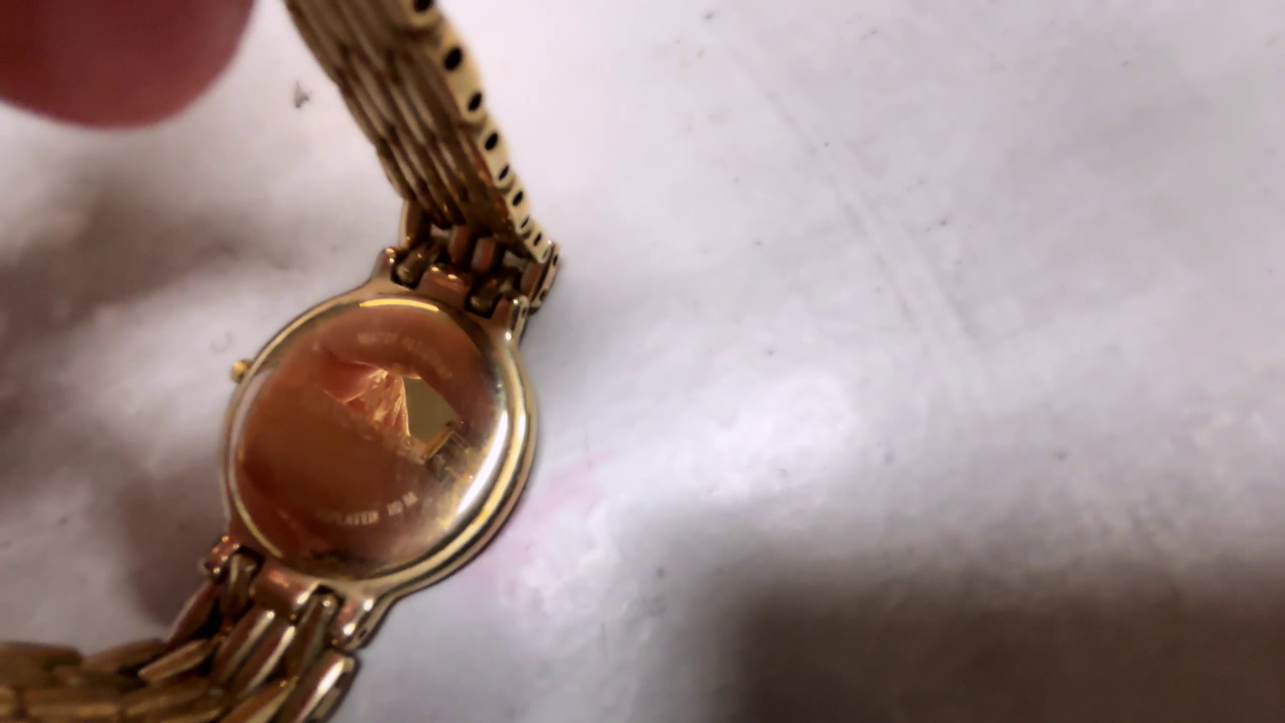 Raymond Weil Geneve , Schweizer Luxusuhr aus Genf. Quarz-Uhrwerk. Edelstahl | vergoldet.
Zerkratzt  | Zustand: In Ordnung – Bild 3