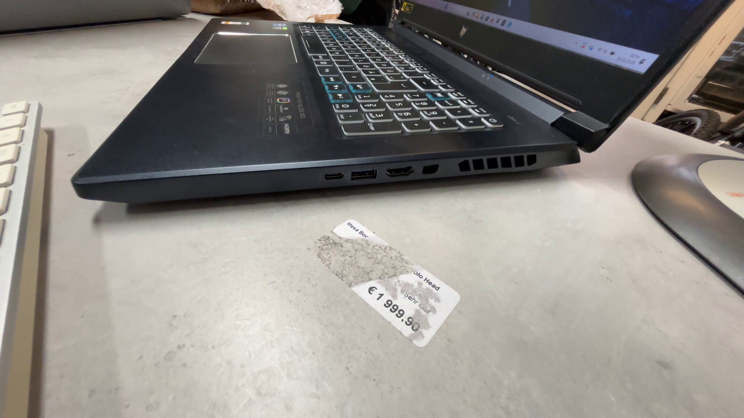 Acer Predator Helios 300 PH315-54, i7-11800H, 32GB RAM, 1TB SSD, RTX 3070 8GB, Windows 11 | Zustand: Sehr Gut – Bild 2