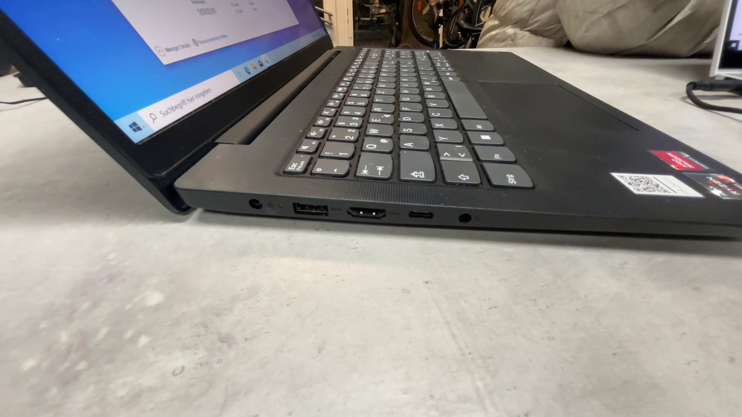 Lenovo  V15 G4, Ryzen 3 7320u | 16gb ram | 512gb ssd || Zustand: Sehr Gut – Bild 3