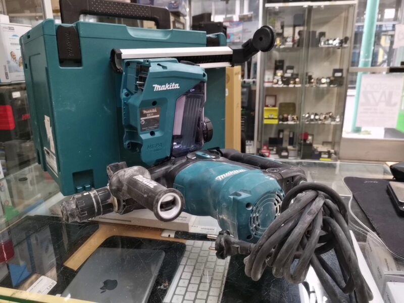 Makita HR3012FCWJ Elektro-Bohr-/Meißelhammer inkl. MAKPAC | köffer  | Zustand: Sehr Gut – Bild 3