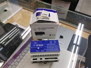 Schrack Wirelesscontrol I/o Box 2 Eingänge, 3 Ausgänge | mit Originalverpackung | Zustand: Neu