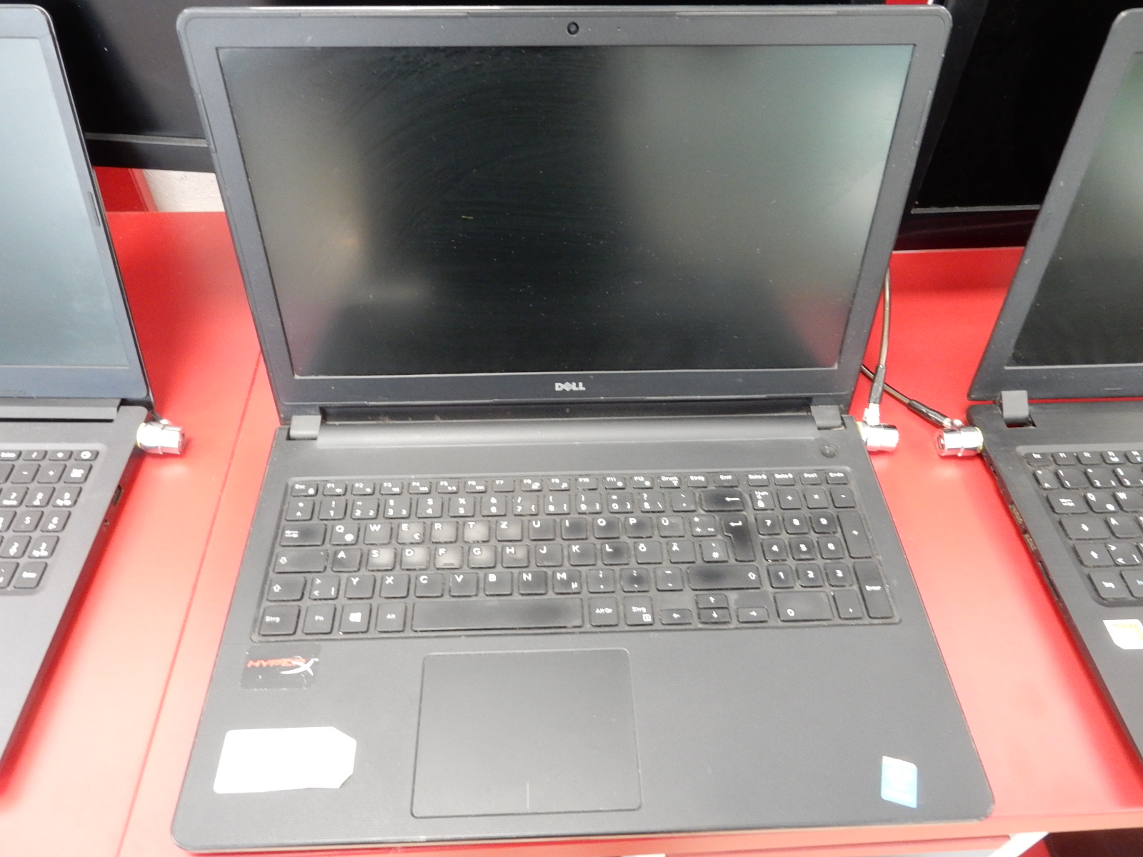 Dell Intel Core i3 2,00 GHz , 5 Gen. | 128 Gb SSD | 16 Gb RAM | Windows 10 | Zustand: Gut