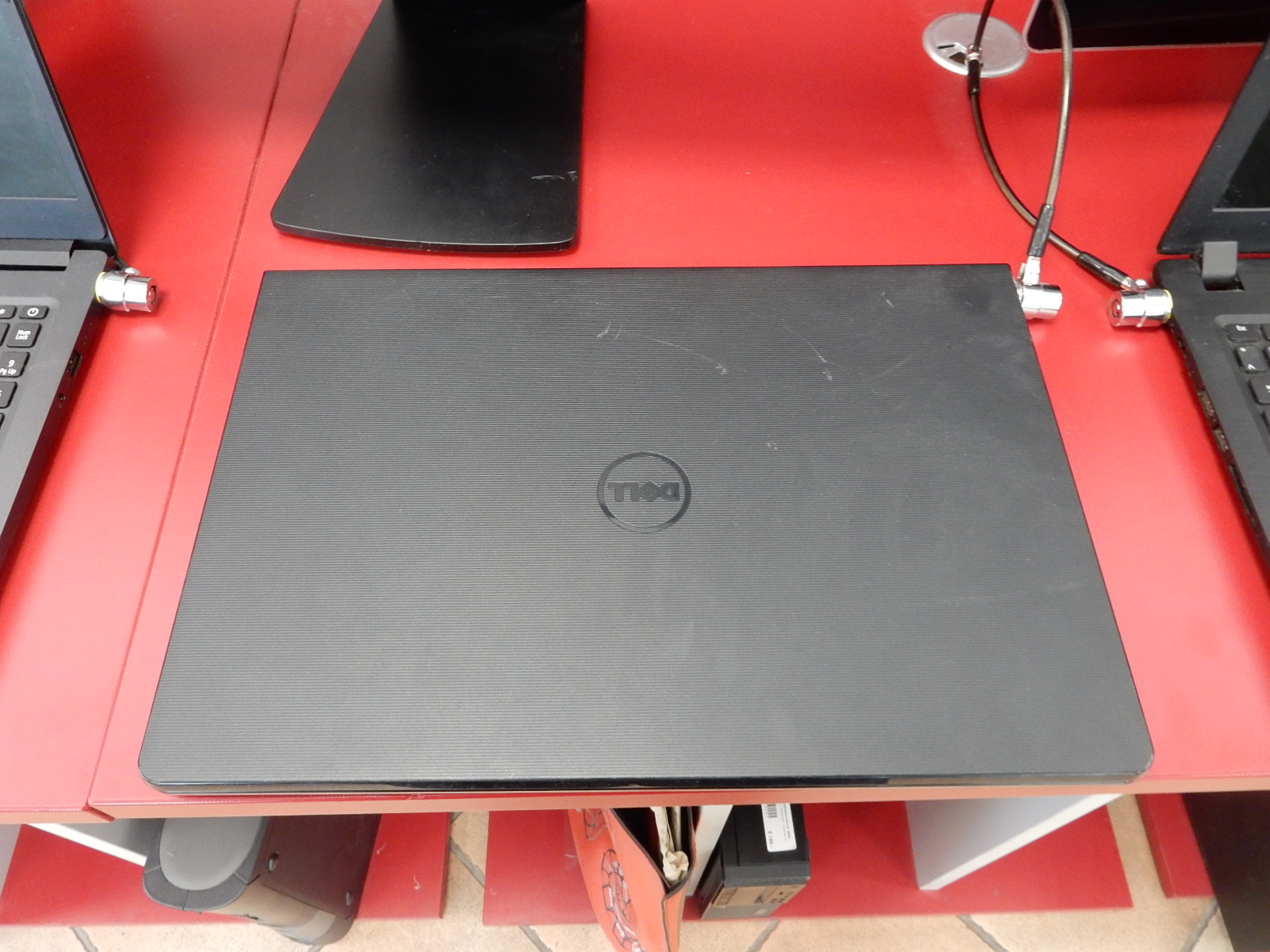 Dell Intel Core i3 2,00 GHz , 5 Gen. | 128 Gb SSD | 16 Gb RAM | Windows 10 | Zustand: Gut – Bild 2