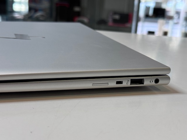 HP EliteBook 840 G11, Core Ultra 7 155u  |  16GB Ram  |  512GB SSD  |  Windows 11 Pro  |  Mit originale Ladegerät  | Zustand: Sehr Gut – Bild 6