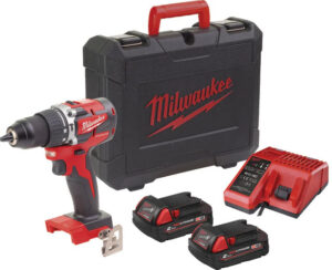 Milwaukee  M18 Cblpd-202c Akku-schlagbohrschrauber  | Mit Koffer  |  2 Akkus 2.0 Ah  |  Ladegerät  |  Anleitung   | Zustand: Neu