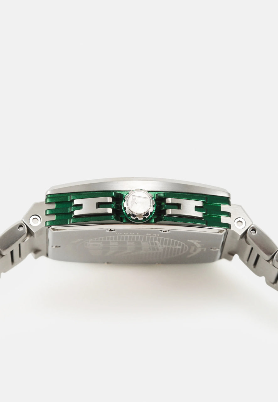 Salvatore Ferragamo F-80 Tonneau Chrono, 41.8mm | Grünes Guilloché-Zifferblatt | Edelstahl | Swiss Quarz Chrono | 10 ATM | mit Originalverpackung | Zustand: Neu – Bild 4