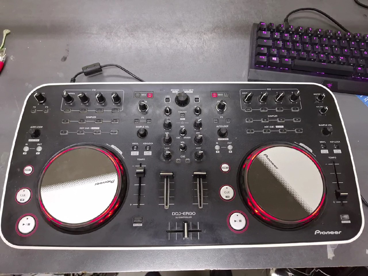 Pioneer DDJ-Ergo DJ Controller | | Zustand: Gut