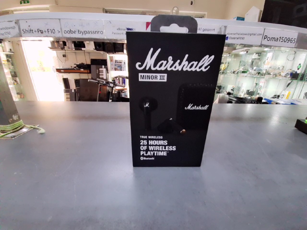 Marshall Minor III True Wireless, mit Originalverpackung (geöffnet), DEFEKT: Rechter Ohrhörer klappert, ohne Garantie. 25h Akku, Bluetooth 5.2, Qi-Case. | Zustand: Neu – Bild 2
