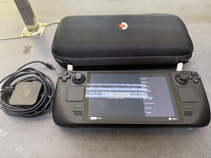Valve Steam Deck Oled 2tb | Ladegerät | Hülle schwartz | Zustand: Sehr Gut | Farbe: schwarz – Bild 2