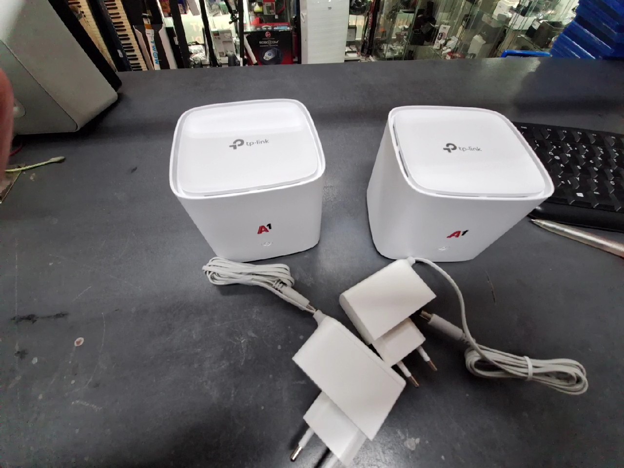 TP Link HX220 AX1800 Mesh Set 2er Set WiFi 6 Dual Band Nahtloses TP Link HX220 AX1800 Mesh Set 2er Set WiFi 6 Dual Band Nahtloses