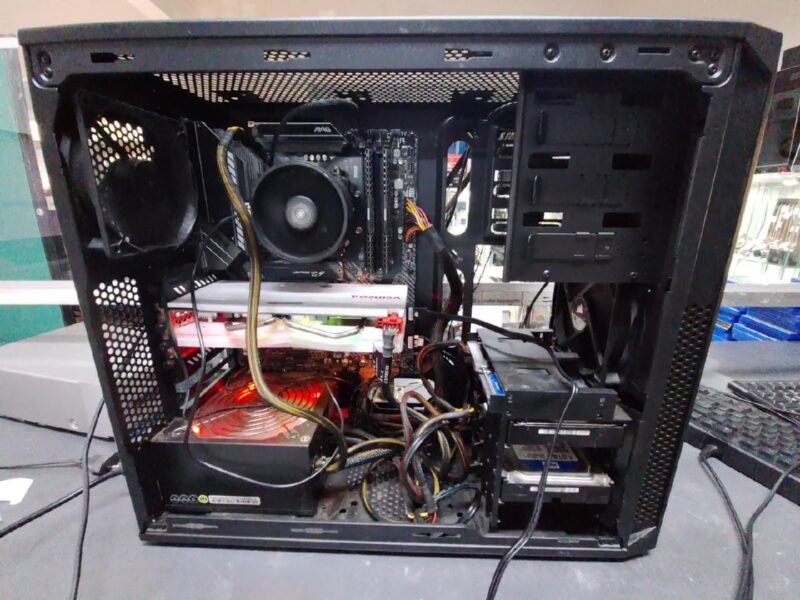 AMD Ryzen Gaming PC, Ryzen 7 5800X, 32GB RAM, 512GB NVMe SSD, RX 580 2048SP | Zustand: Gut – Bild 2
