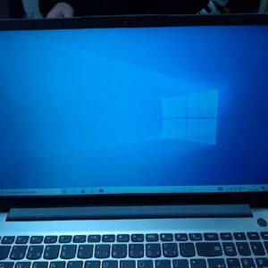 Lenovo IdeaPad 1 15AMN7, Ryzen 3 7320U, 8GB RAM, 512GB SSD, 15.6" FHD, Cloud Grey, DE-Tastatur, OVP | Zustand: Sehr Gut