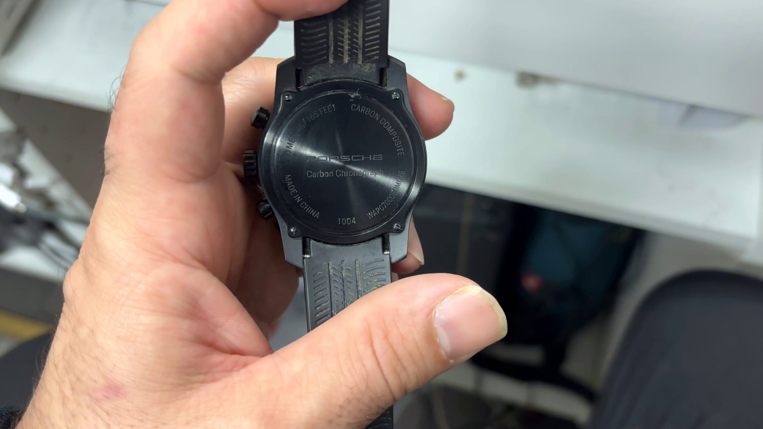 Porsche Design Chronograph 1, Sportlicher Chronograph mit Titan-Gehäuse und schwarzem Zifferblatt, inspiriert vom 911-Armaturenbrett. | Zustand: Gut – Bild 4