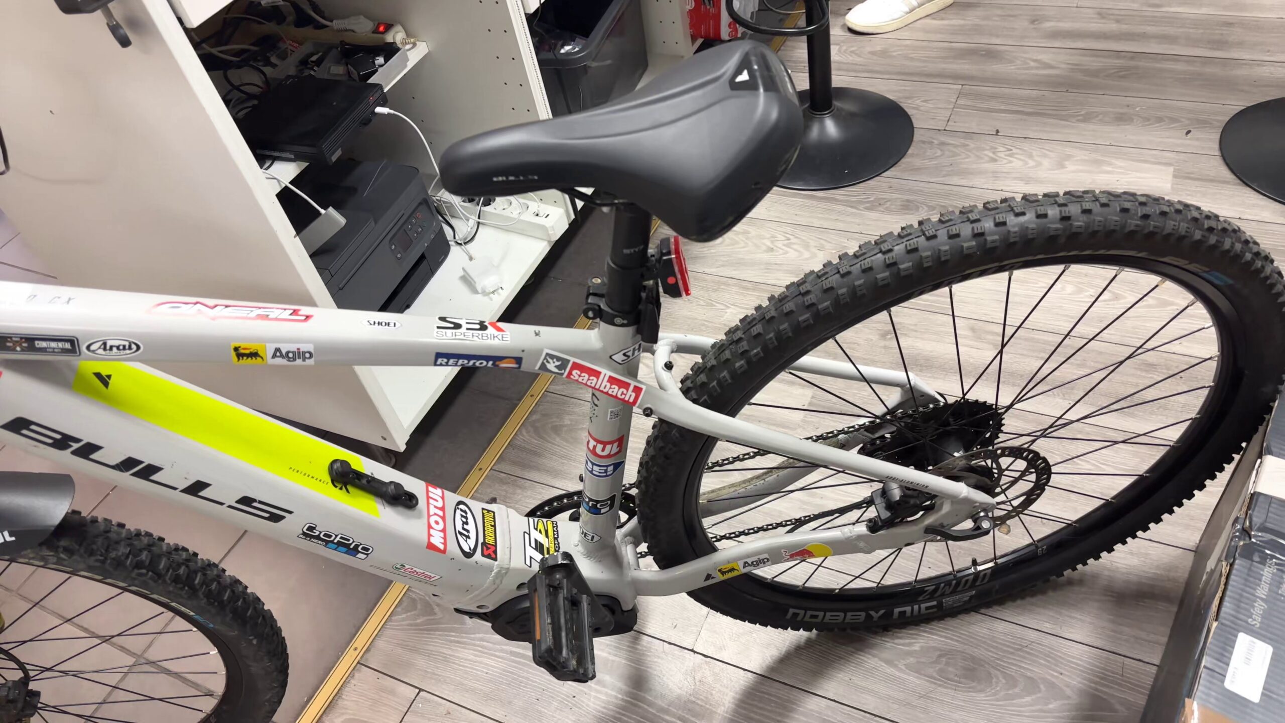 Pegasus EVO CX 750, E-Trekkingbike mit Bosch Performance Line CX und 750--Akku. – Bild 2